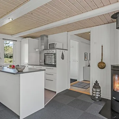 Blia - 1-5km From The Sea By Interhome Feriehus
